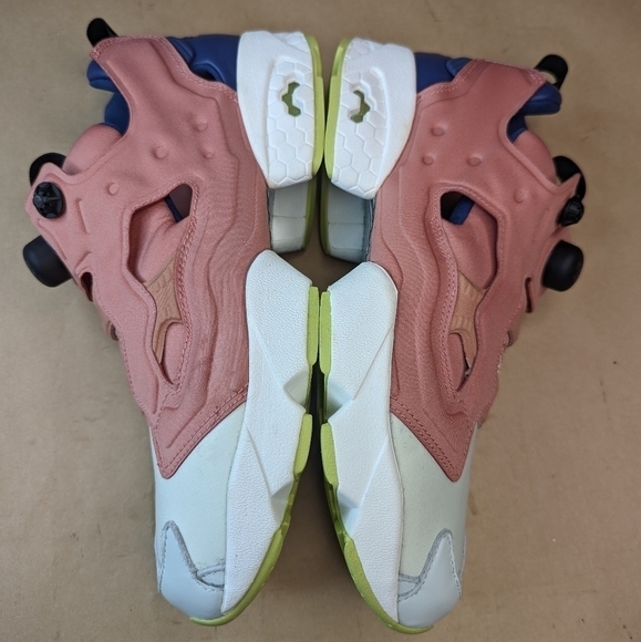 Reebok Insta Pump Fury Men's sz 10.5 Basketball Shoe Rare Salmon color Trainer S - Picture 4 of 12